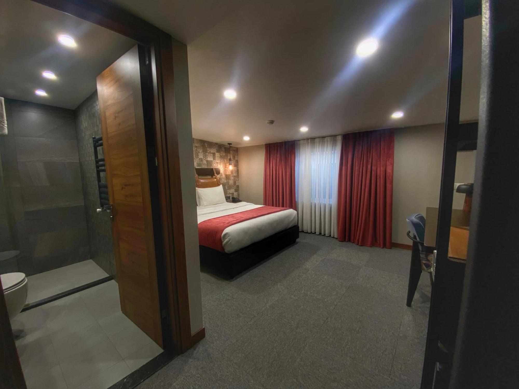 Townhouse Tbilisi Boutique Hotel Luaran gambar